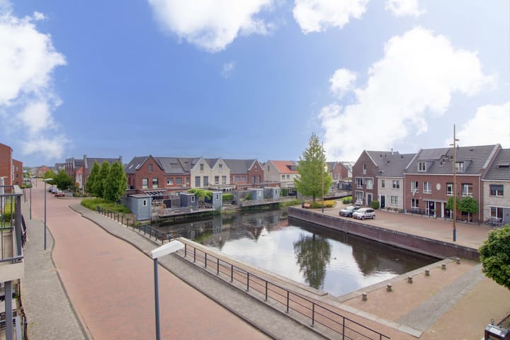 Foto 33 van Huurdemanskamp 16