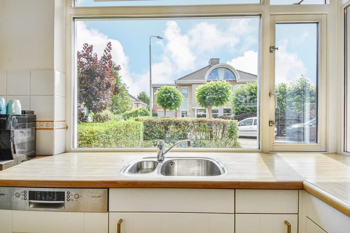 Foto 16 van Irislaan 90