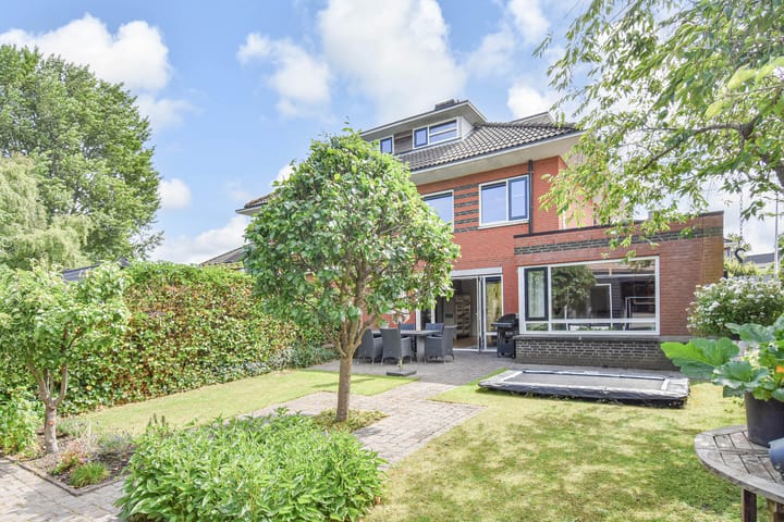 Foto 2 van Irislaan 90