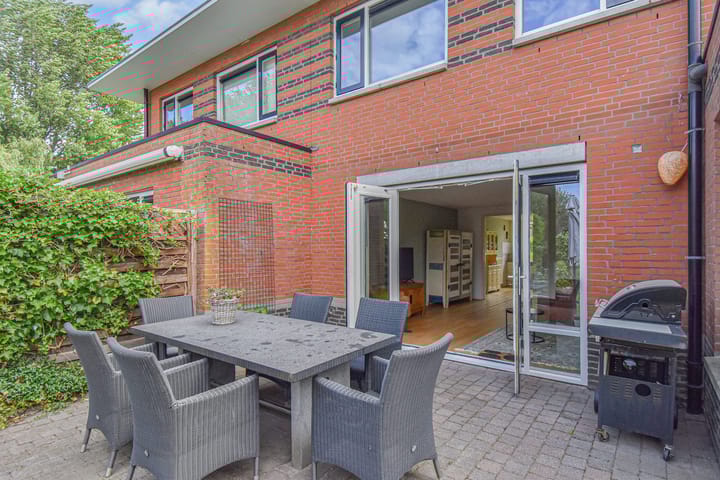 Foto 42 van Irislaan 90