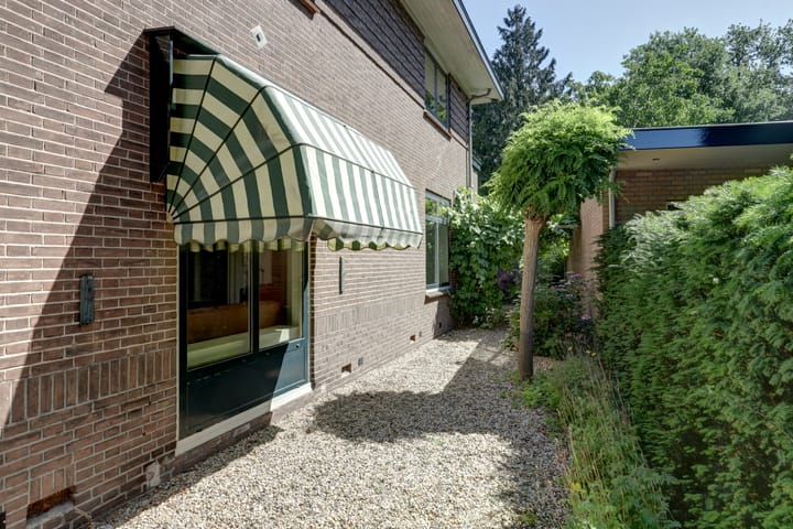 Photo 40 of Vondellaan 21