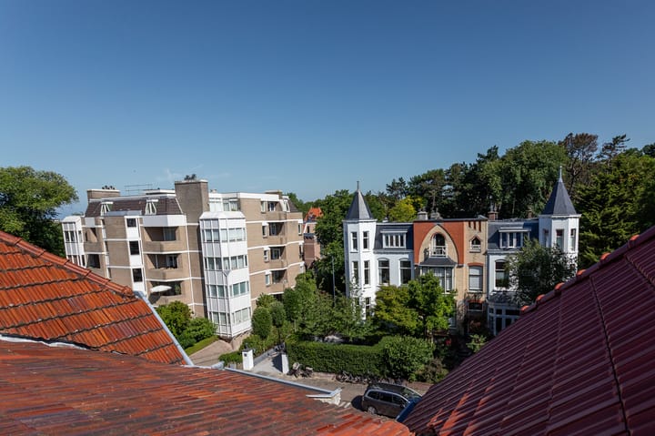 Foto 32 van Van Lennepweg 42-B