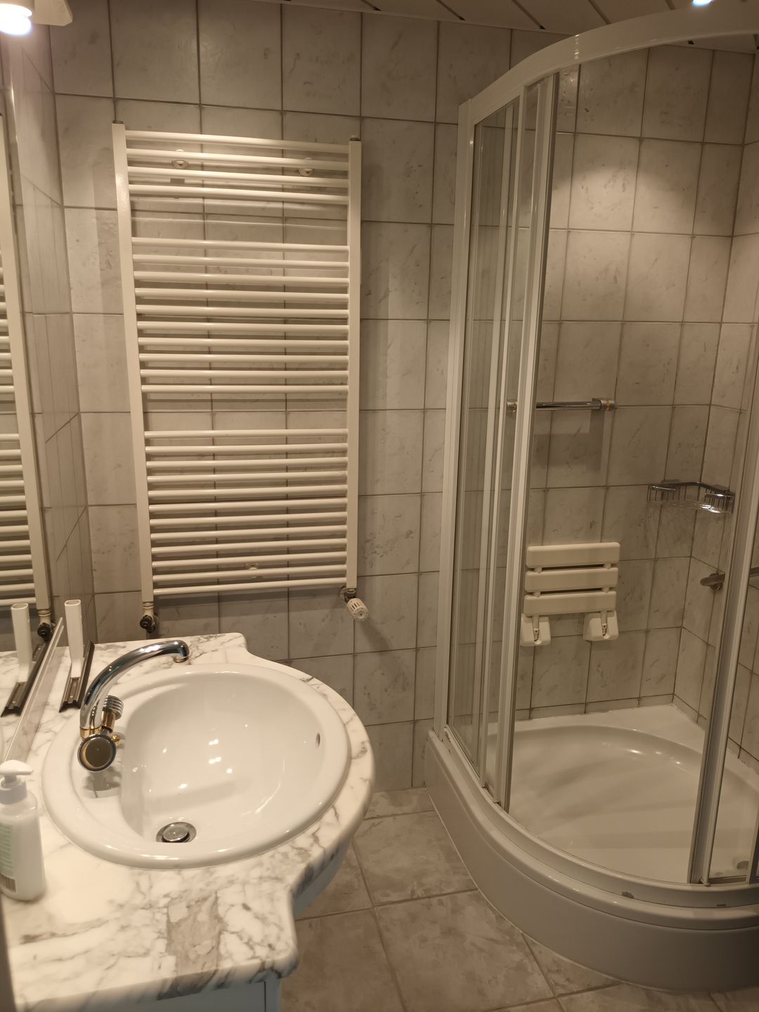 Foto 16 van Poolster 220