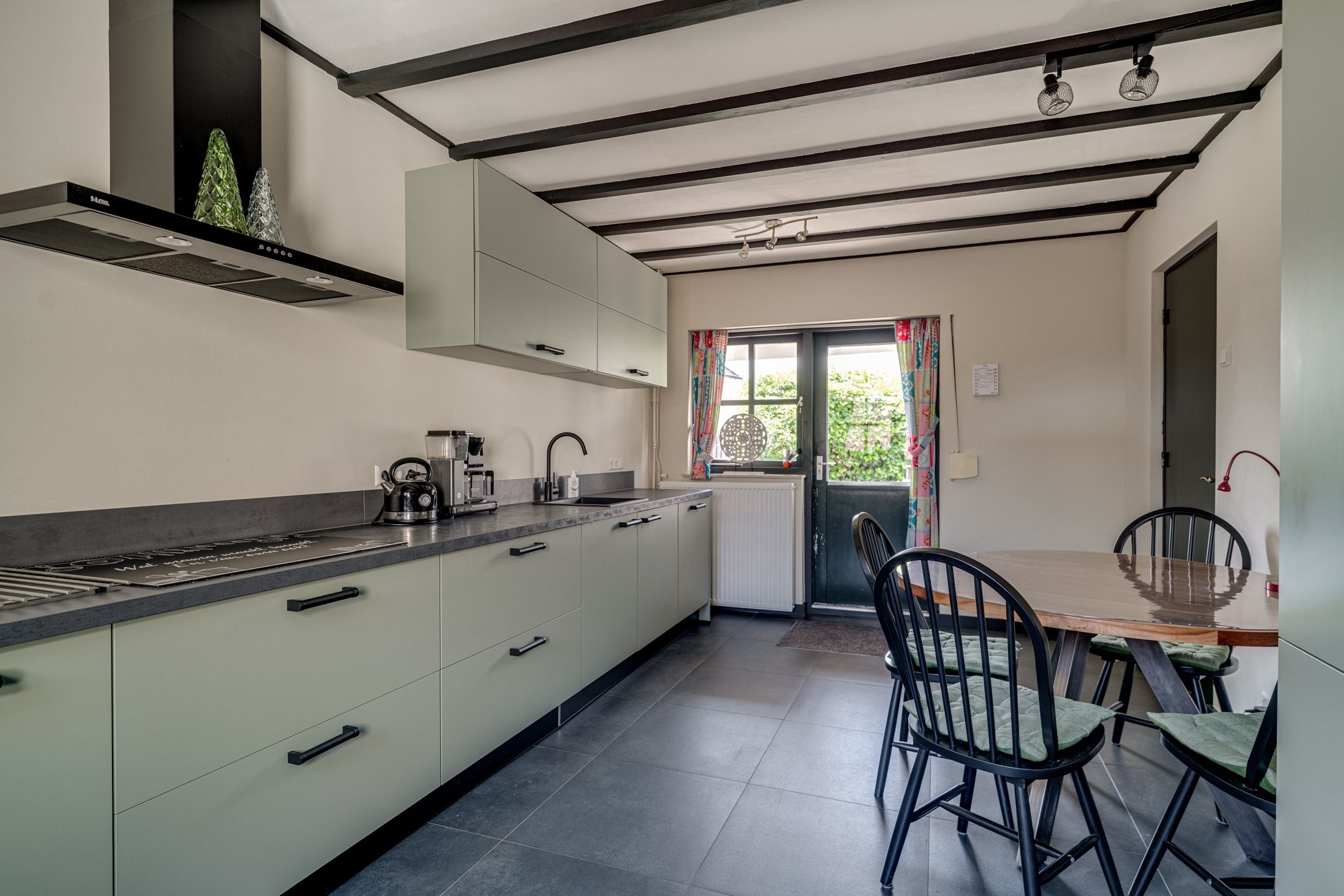 Foto 24 van Haspelstraat 1