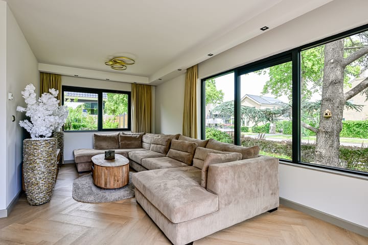 Foto 7 van Julianalaan 18