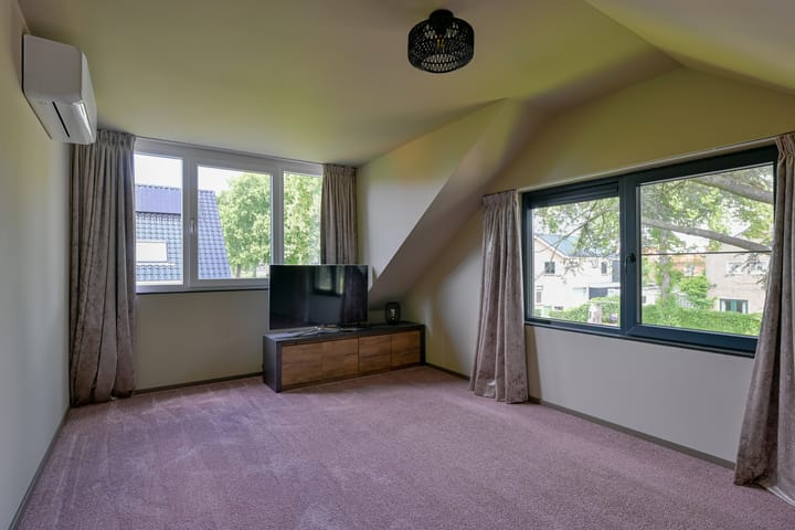 Foto 20 van Julianalaan 18