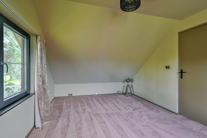 Foto 21 van Julianalaan 18