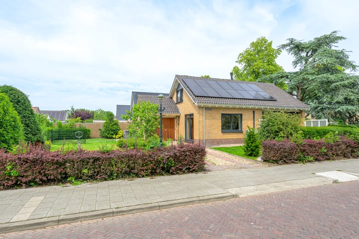 Foto 27 van Julianalaan 18