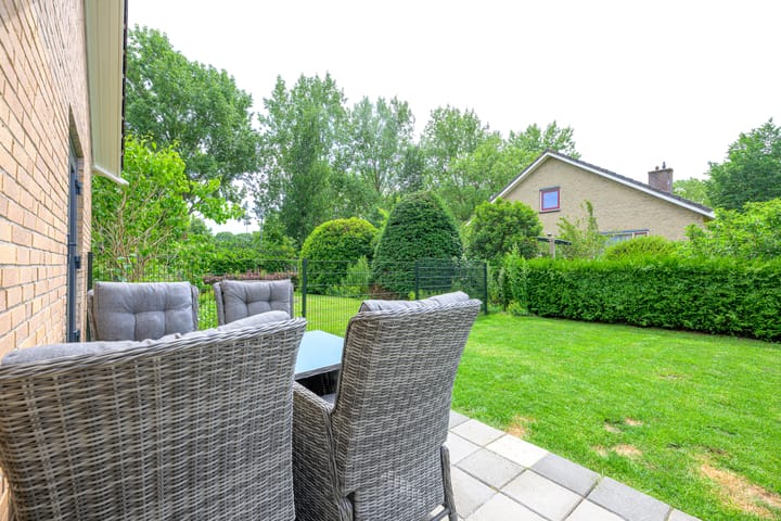 Foto 28 van Julianalaan 18