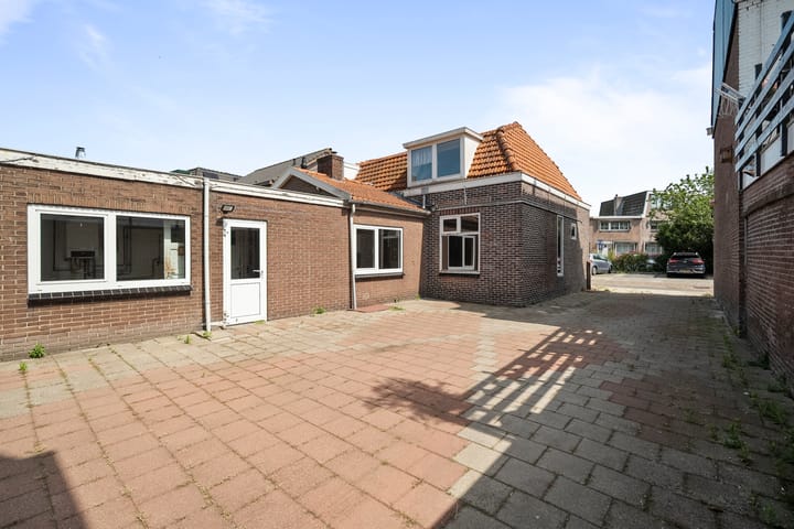 Foto 23 van Heemskerkerweg 56