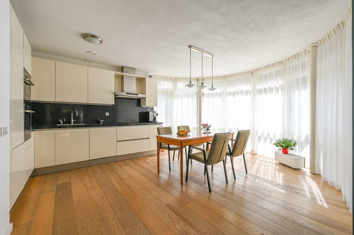 Foto 2 van Max Euweweg 117