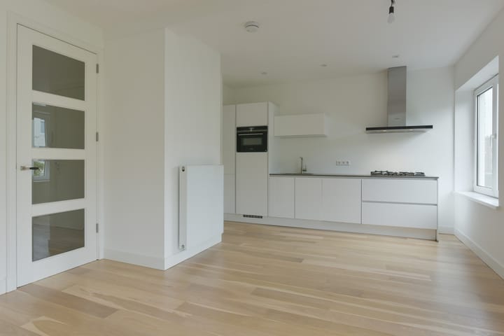 Foto 4 van Waalstraat 34-2