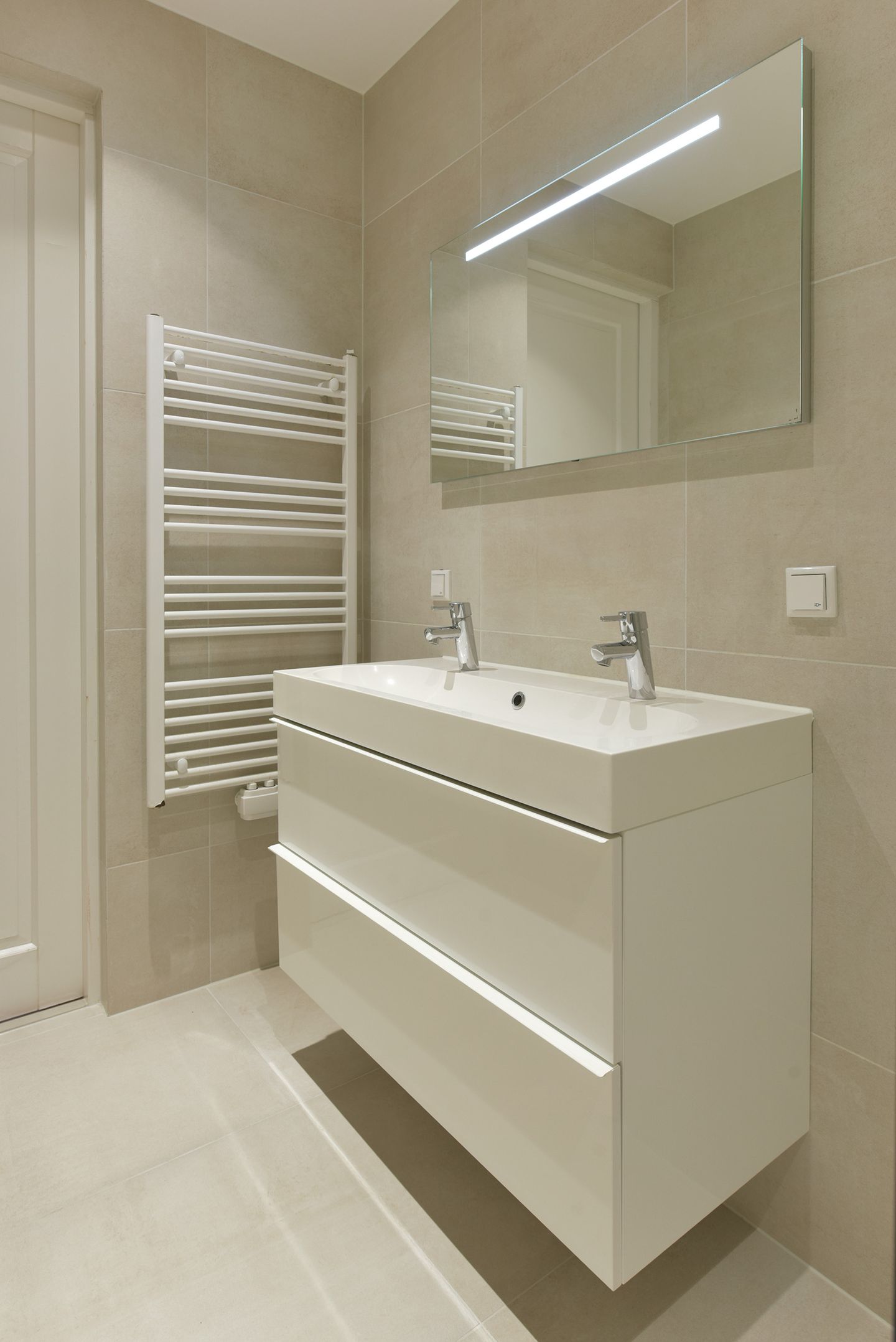 Foto 14 van Waalstraat 34-2