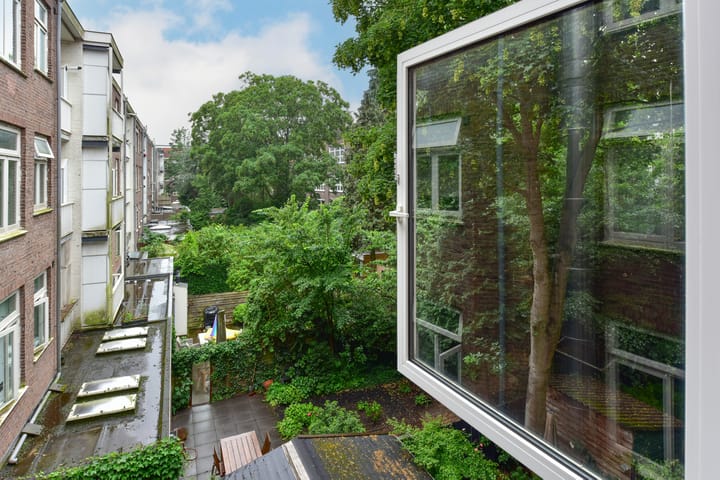 Photo 19 of Waalstraat 34-2