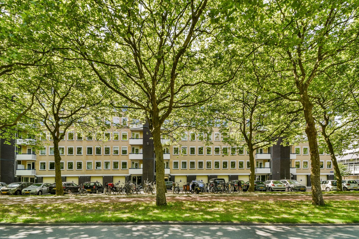 Foto 1 van Van Nijenrodeweg 156