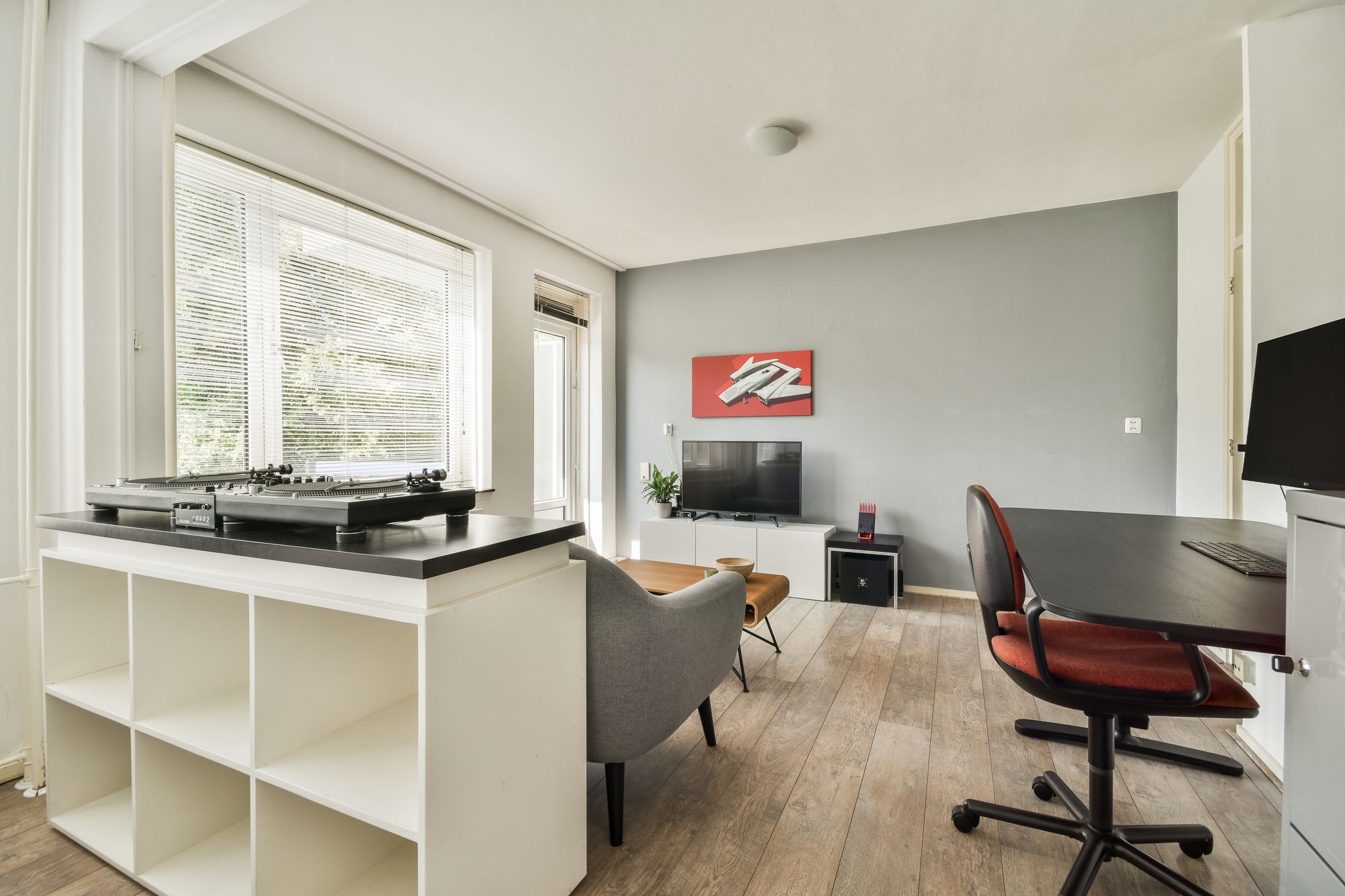 Foto 6 van Van Nijenrodeweg 156