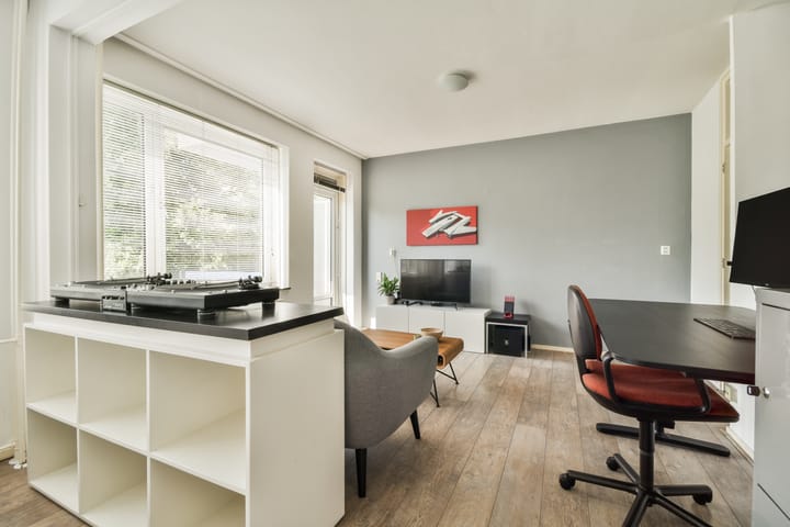 Foto 6 van Van Nijenrodeweg 156