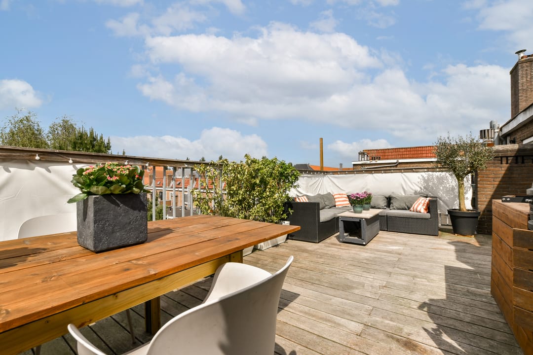 Foto 1 van Van Tuyll van Serooskerkenplein 54-3