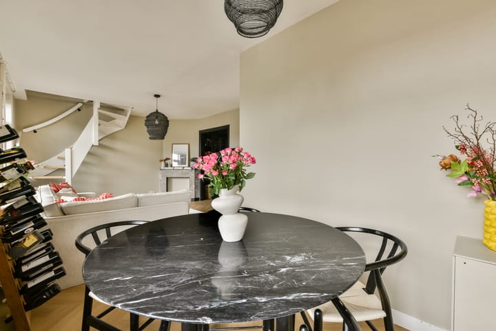 Foto 10 van Van Tuyll van Serooskerkenplein 54-3