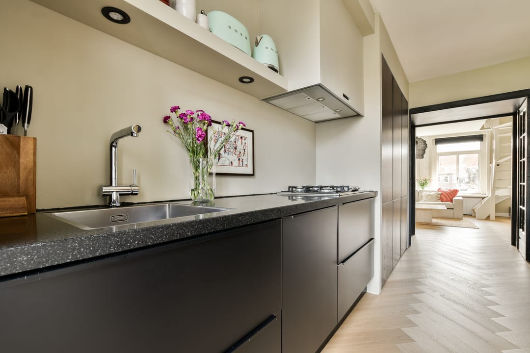 Foto 13 van Van Tuyll van Serooskerkenplein 54-3