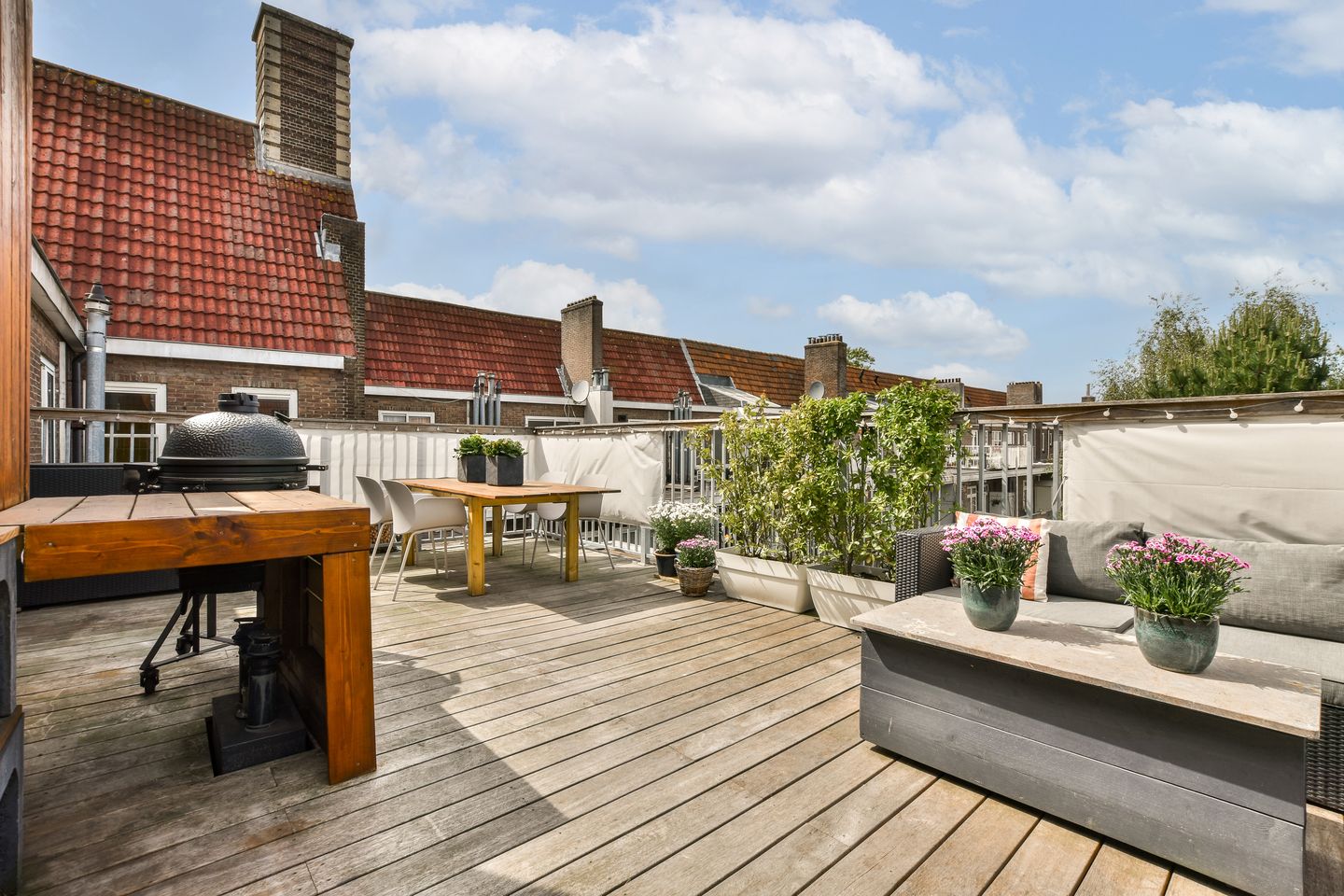 Foto 25 van Van Tuyll van Serooskerkenplein 54-3