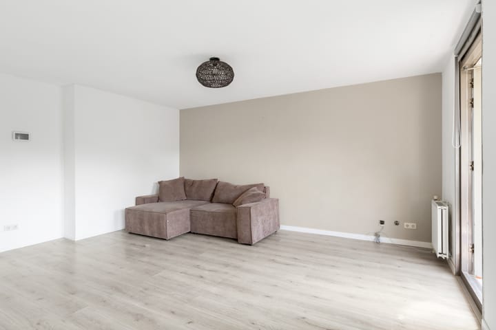 Foto 16 van Passiebloemweg 31