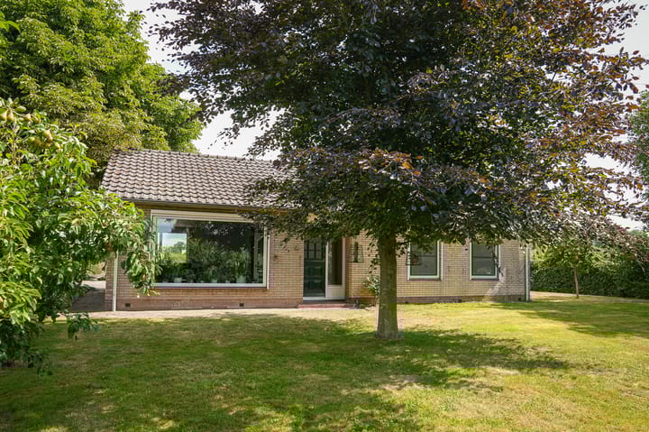 Foto 33 van Achterstraat 4