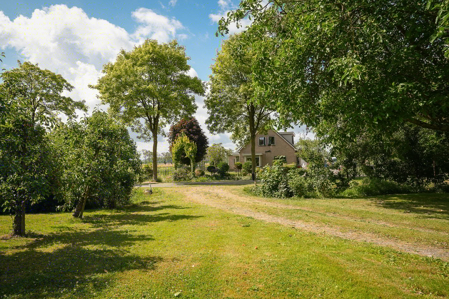 Foto 35 van Achterstraat 4