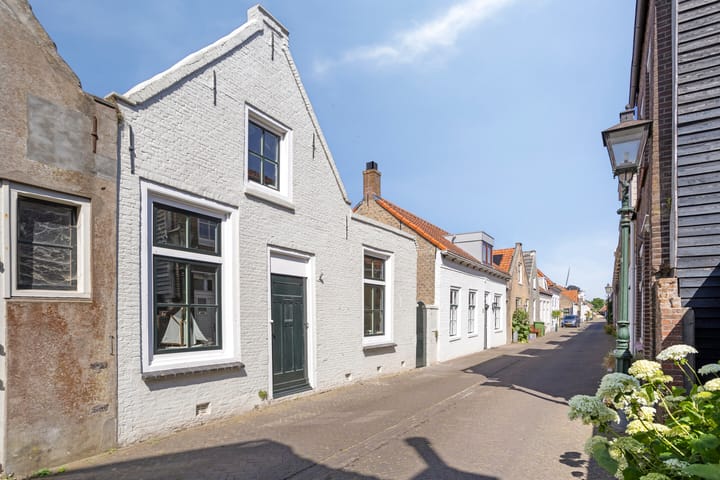 Photo 1 of Molenstraat 17