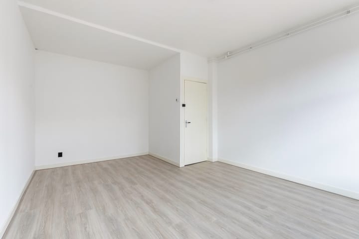 Foto 10 van Bas Jungeriusstraat 134-B