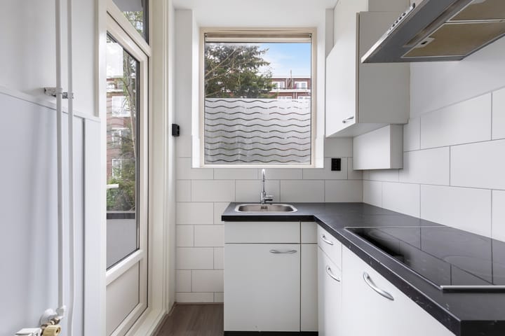 Foto 16 van Bas Jungeriusstraat 134-B