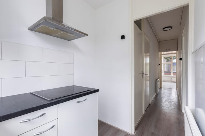 Foto 17 van Bas Jungeriusstraat 134-B