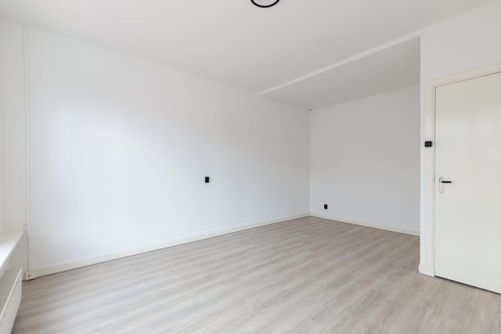 Foto 11 van Bas Jungeriusstraat 134-B