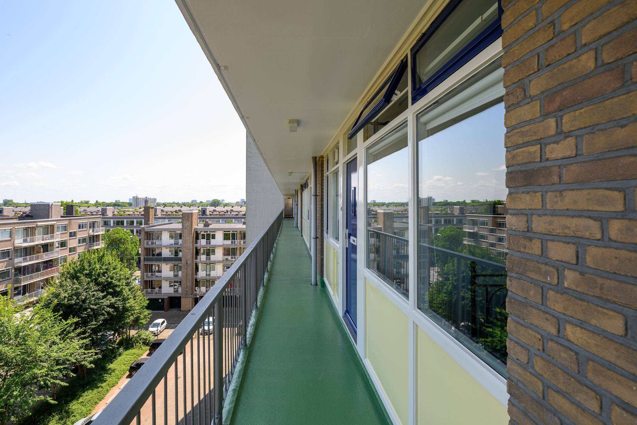 Foto 6 van Leyweg 120