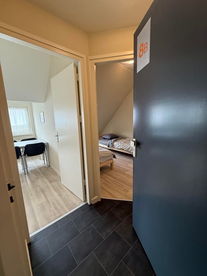 Photo 3 of Ruitersstraat 8-B