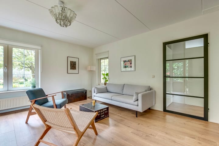 Foto 7 van Binnenweg 12-10