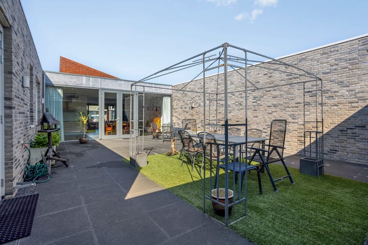 Foto 5 van Nelson Mandelastraat 4