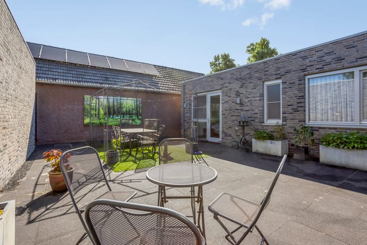 Foto 28 van Nelson Mandelastraat 4