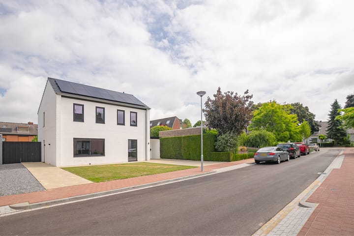 Foto 32 van Heirstraat 4