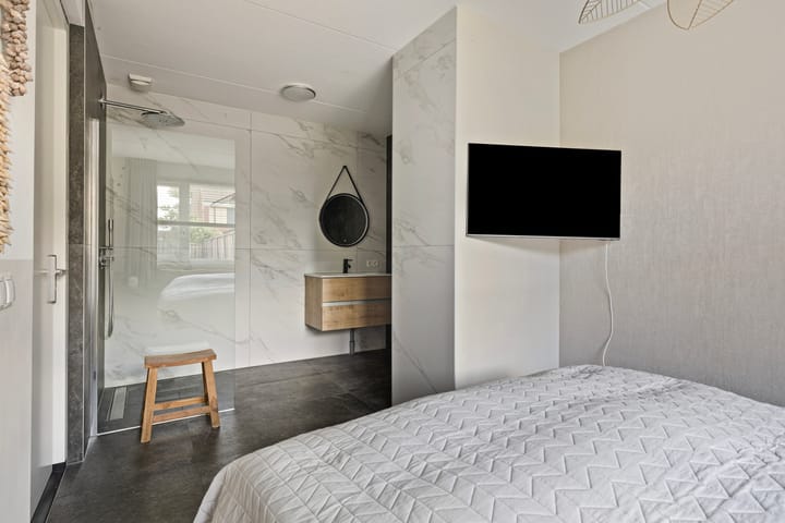 Photo 18 of Parelmoervlinder 33