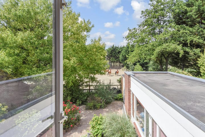 Photo 21 of Mauvelaan 19