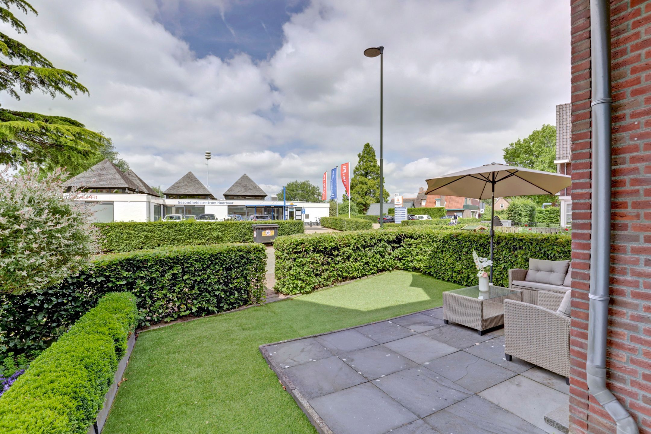 Foto 24 van Dirk IV-plein 2