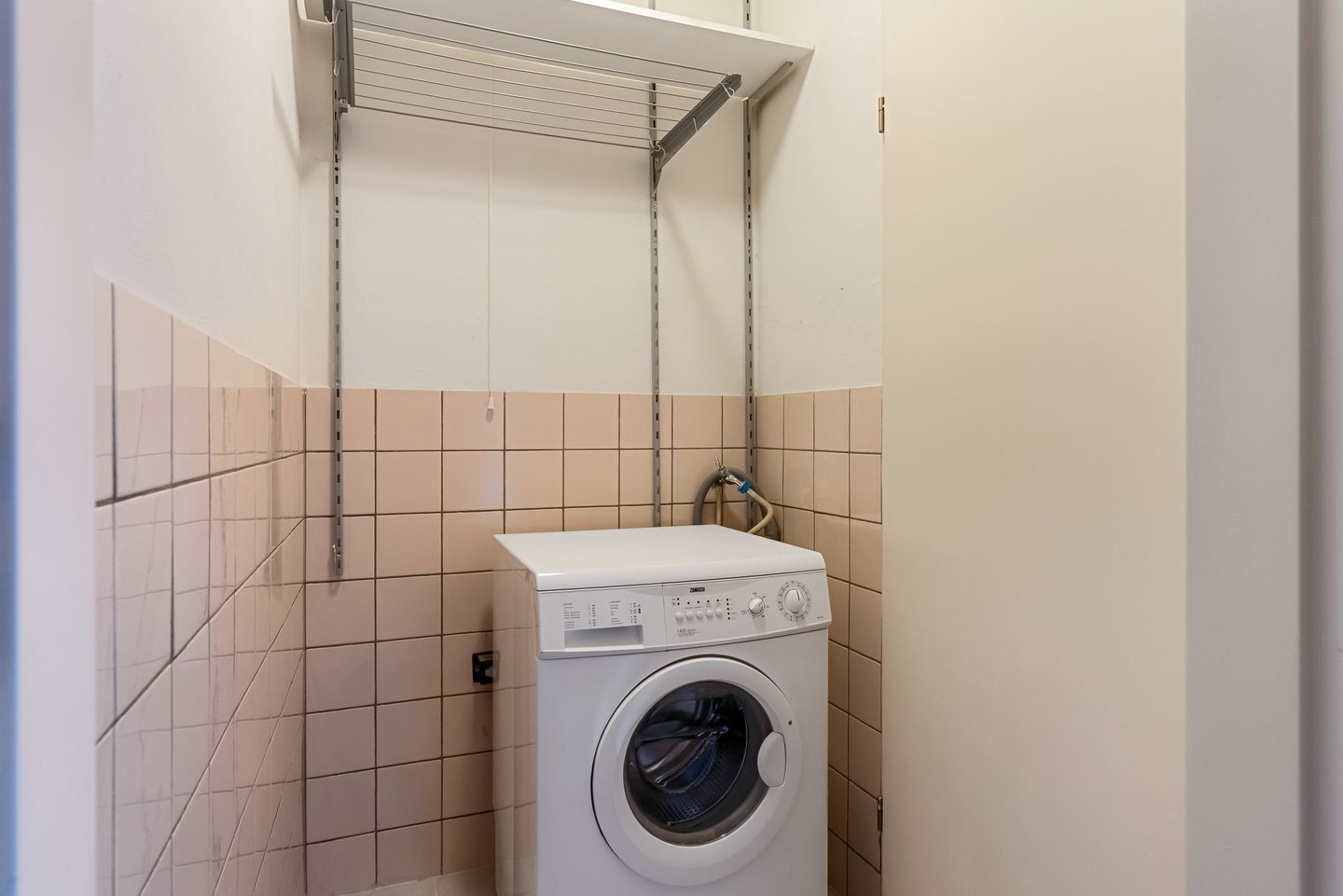 Photo 14 of Zuidvliet 326