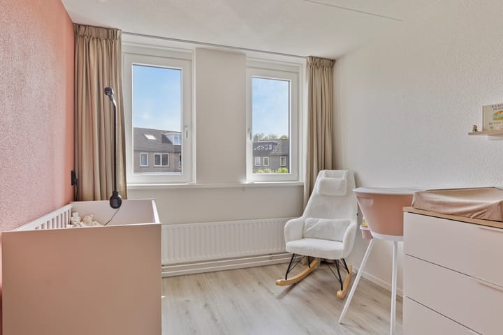 Photo 18 of Zilvermeeuw 122