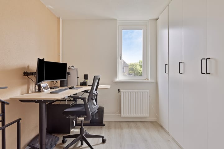 Photo 20 of Zilvermeeuw 122