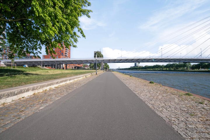 Foto 32 van Monnetlaan 52