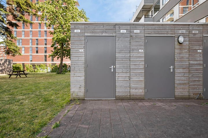 Foto 28 van Monnetlaan 52