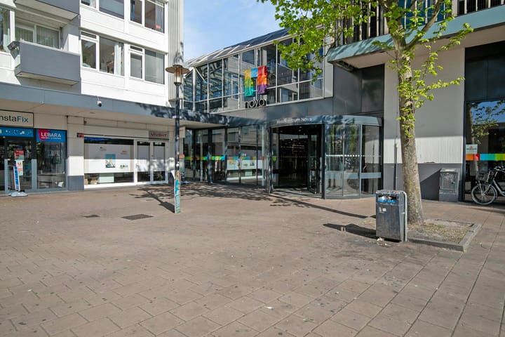 Foto 30 van Monnetlaan 52