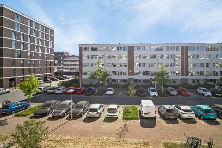 Foto 21 van Monnetlaan 52