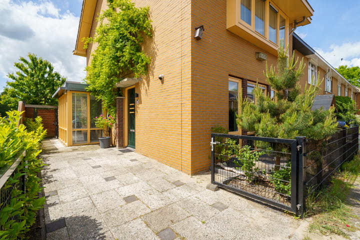 Foto 5 van Aramstraat 32